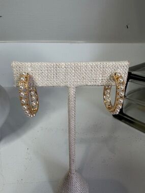 Gold Pearl Hoop Earrings - Elegant Women's Jewelry